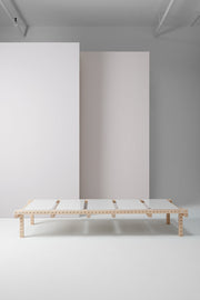 Lorenza Daybed